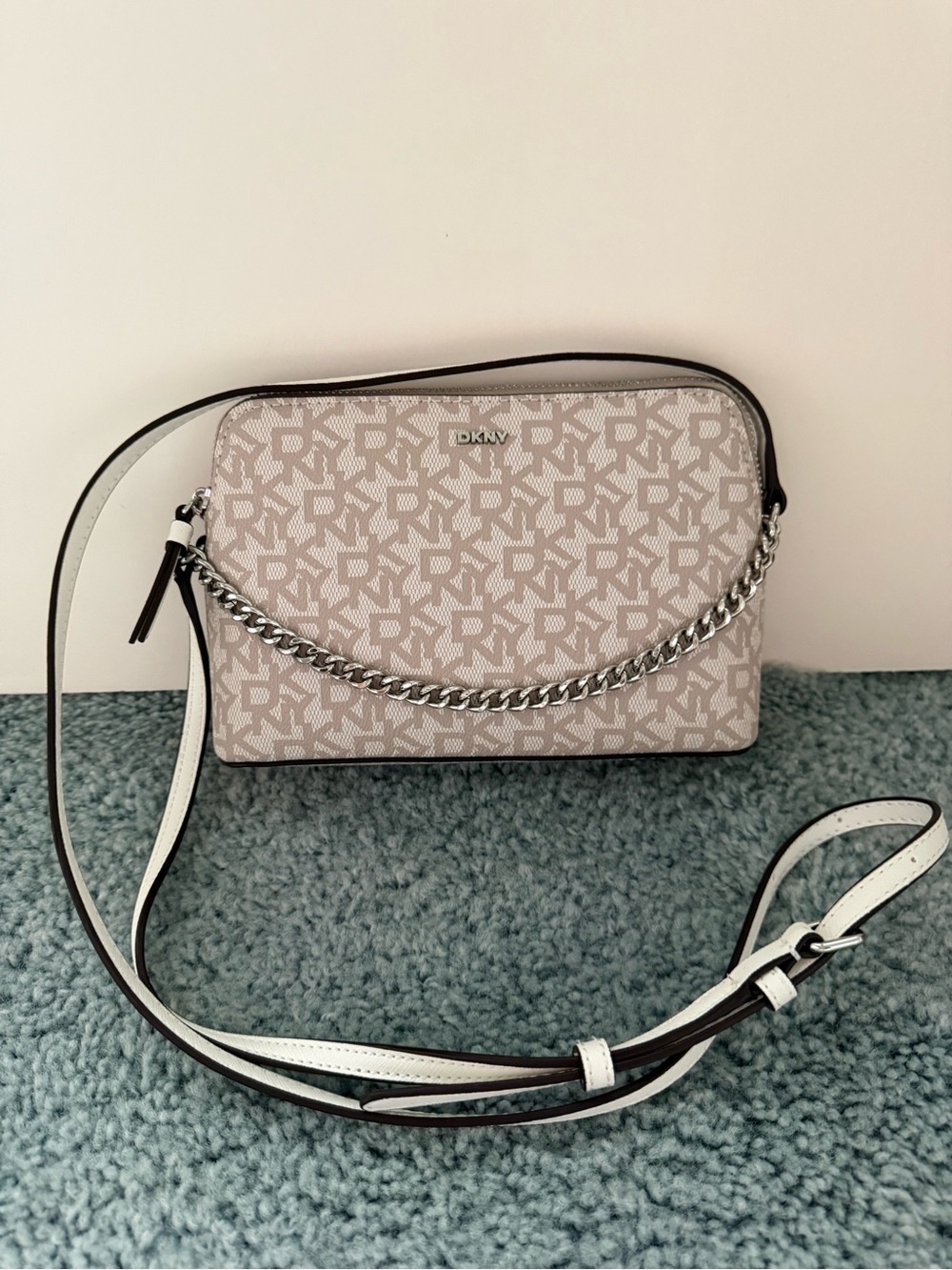 DKNYC White Logo Print Crossbody with Silver Chain Accent